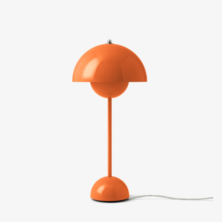 &tradition | flowerpot VP3 table lamp | zesty orange