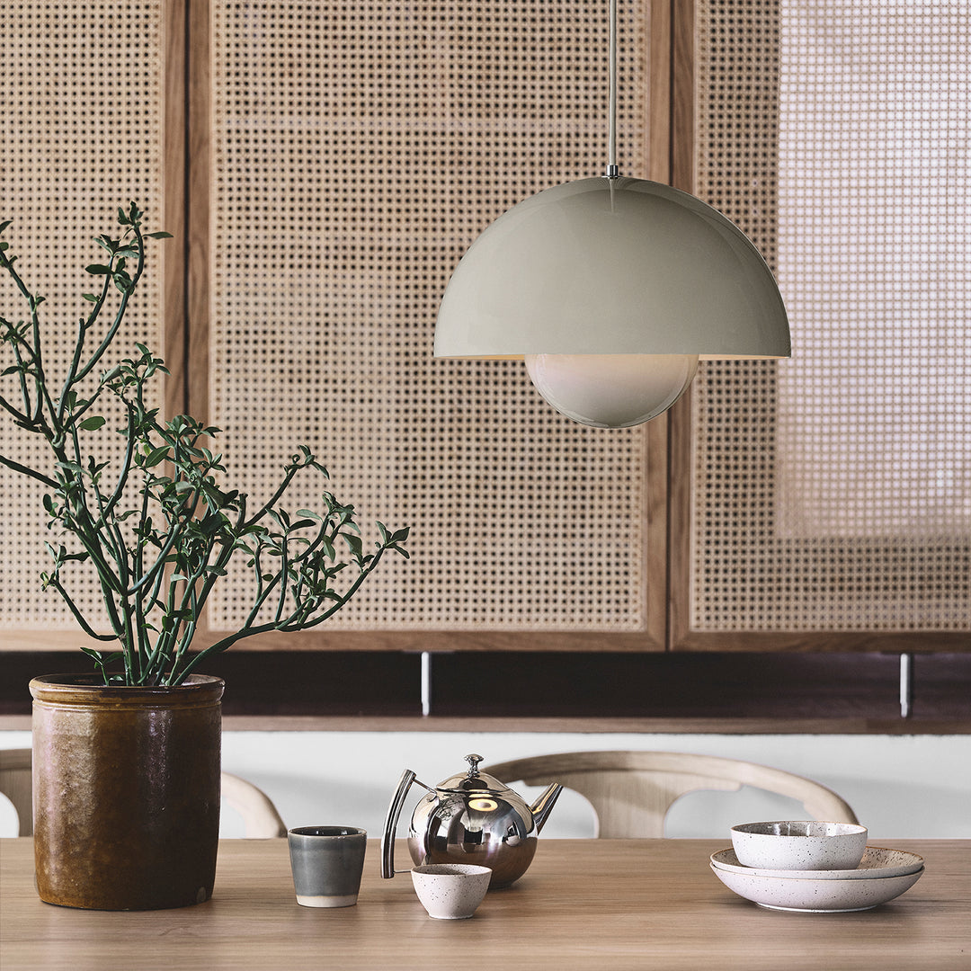 &tradition | flowerpot VP7 pendant lamp | grey beige 37cm