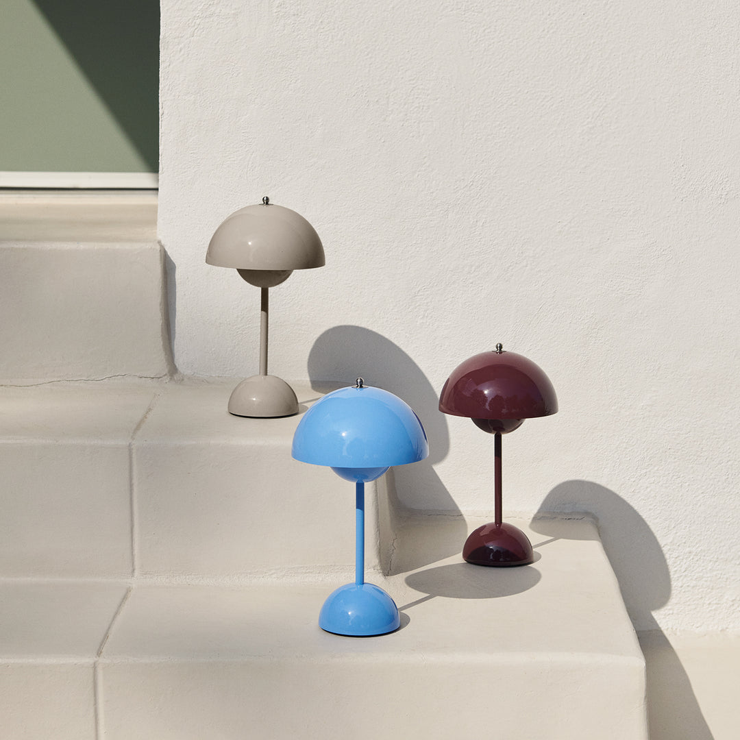 &tradition | flowerpot VP9 portable lamp | dark plum