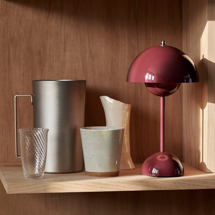 &tradition | flowerpot VP9 portable lamp | dark plum