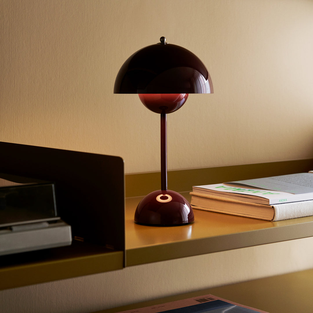 &tradition | flowerpot VP9 portable lamp | dark plum