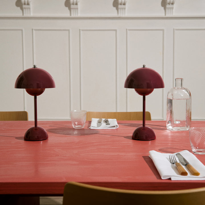 &tradition | flowerpot VP9 portable lamp | dark plum