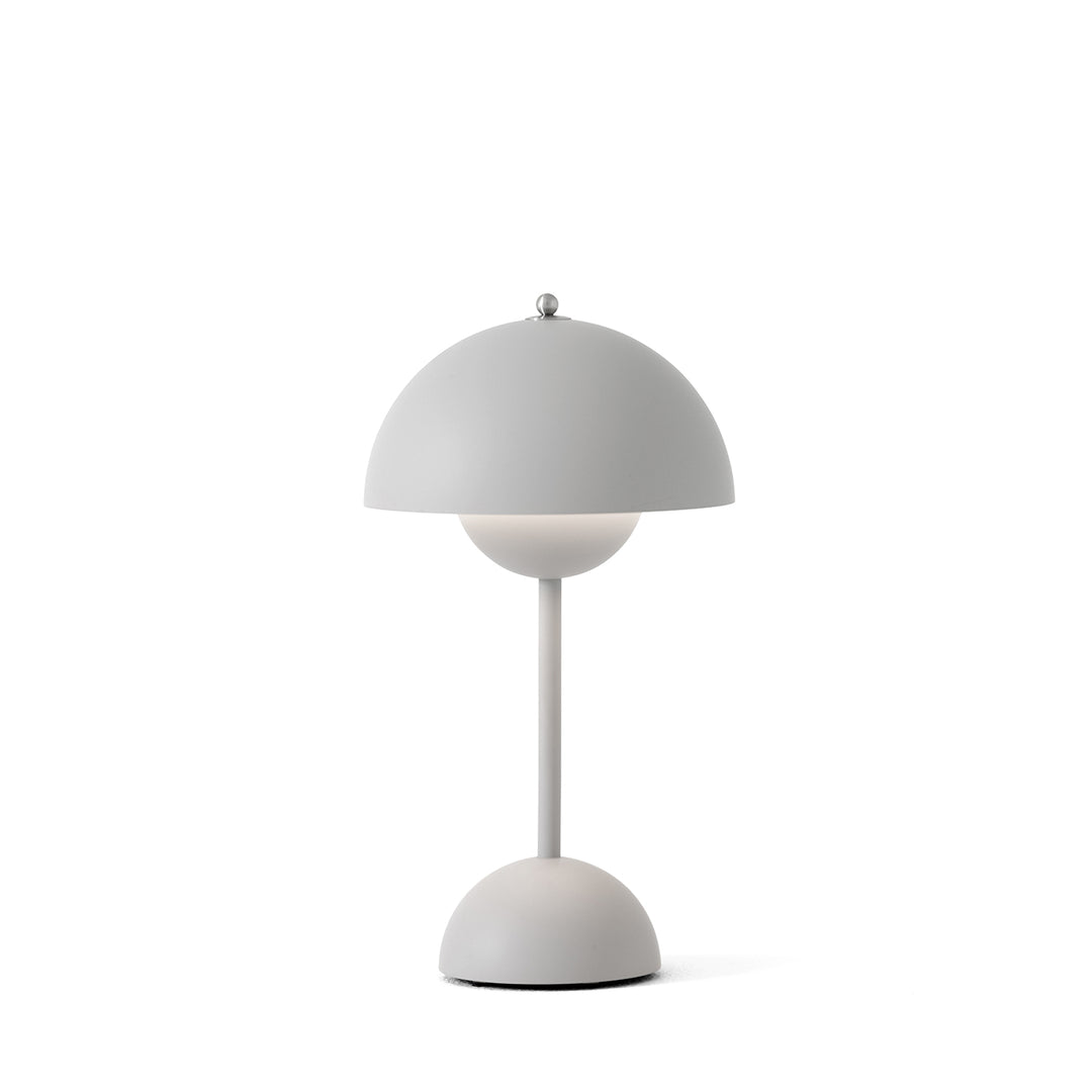&tradition | flowerpot VP9 portable lamp | matte light grey