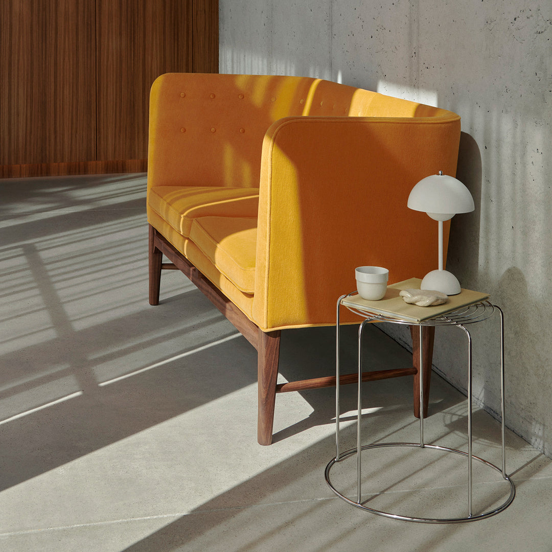 &tradition | flowerpot VP9 portable lamp | matte white