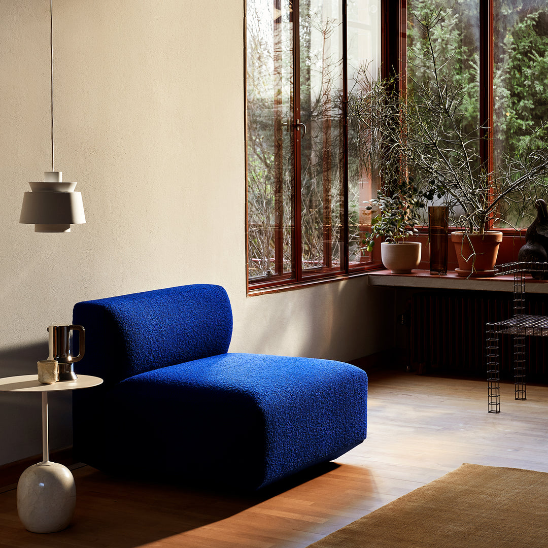 &tradition | utzon pendant | matte white