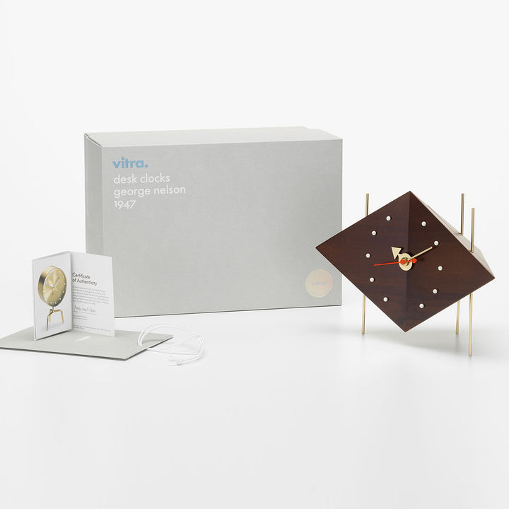 vitra | george Nelson desk clock | diamond clock