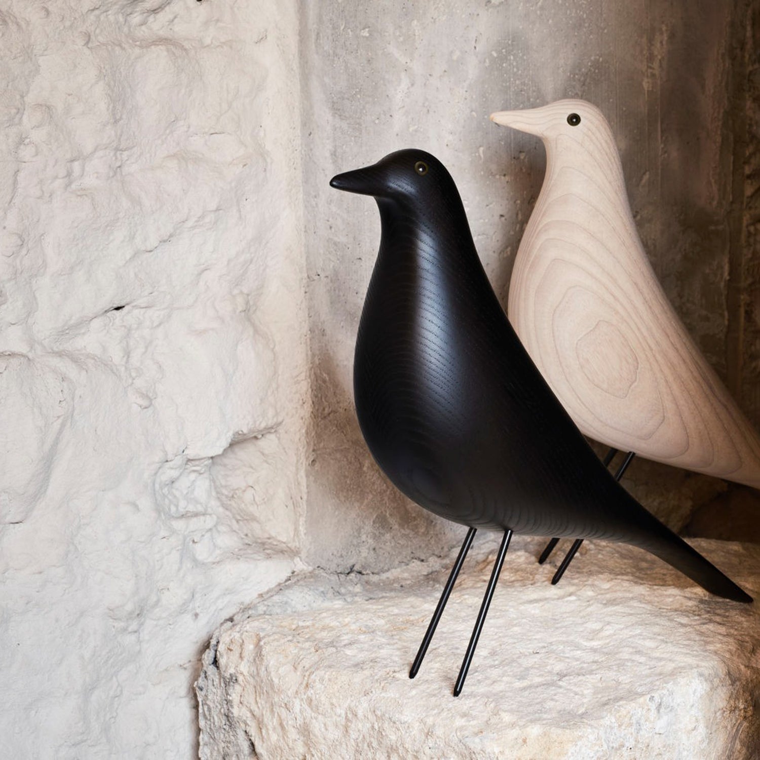 vitra | eames house bird | black ash – top3 by design
