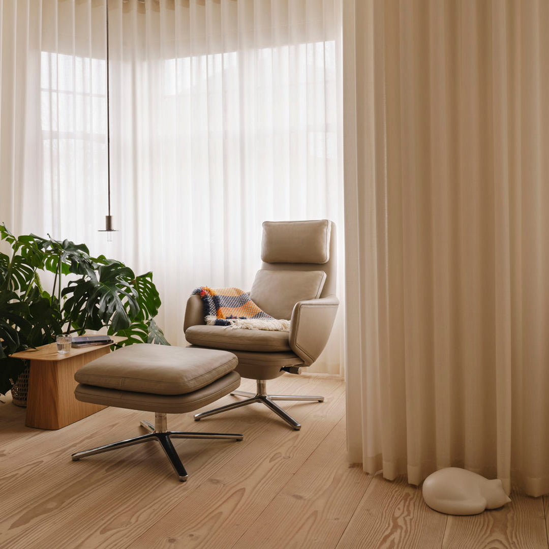 vitra | resting cat small | white