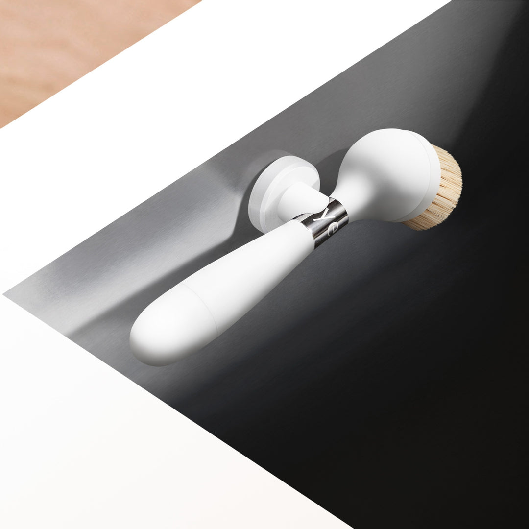 yeseco | one brush V2 | suction stand | white