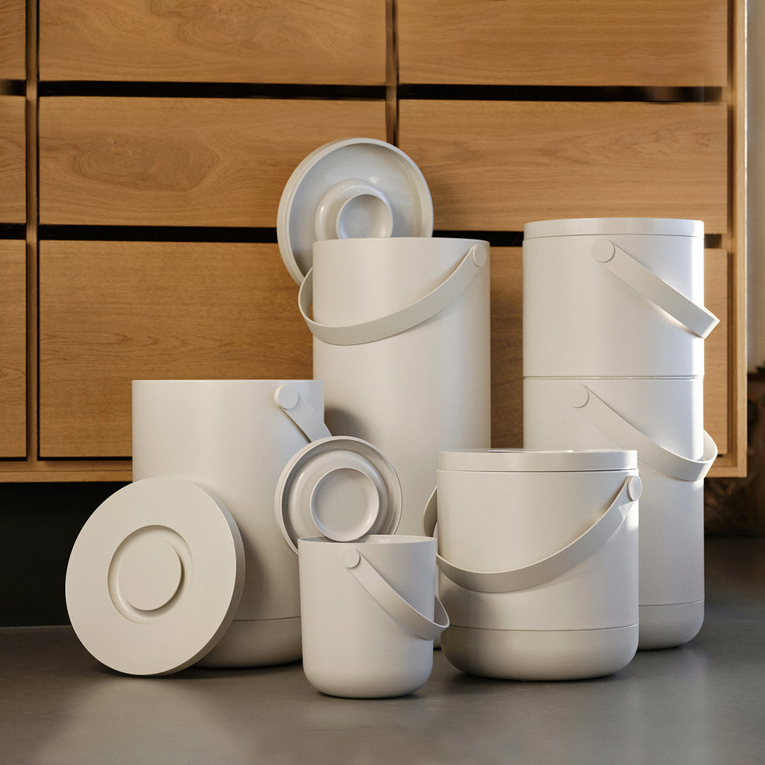zone denmark | circular waste bin | warm grey 15 litre ~ DC