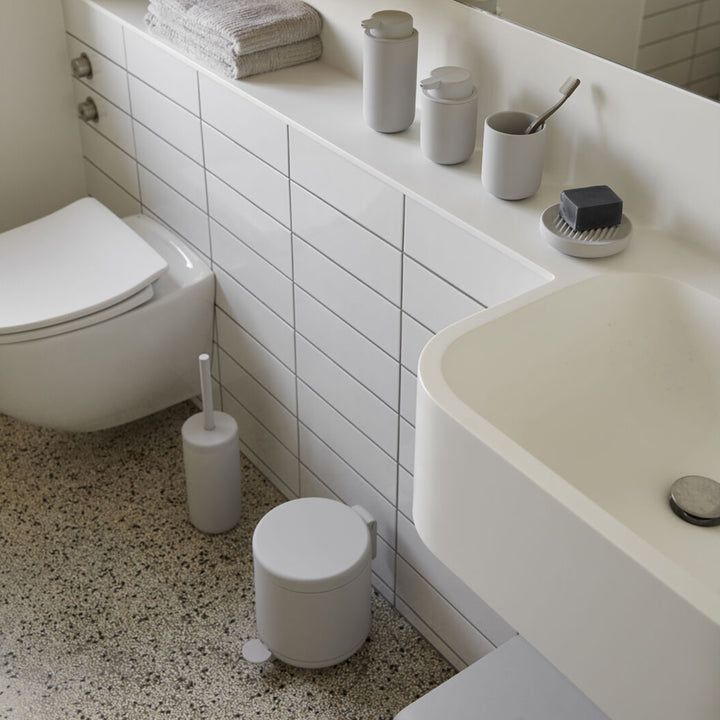 zone denmark | ume soap dispenser | soft grey 250ml