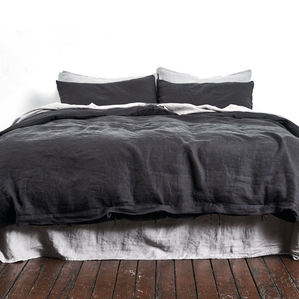 in bed | linen duvet cover | queen | kohl - LC