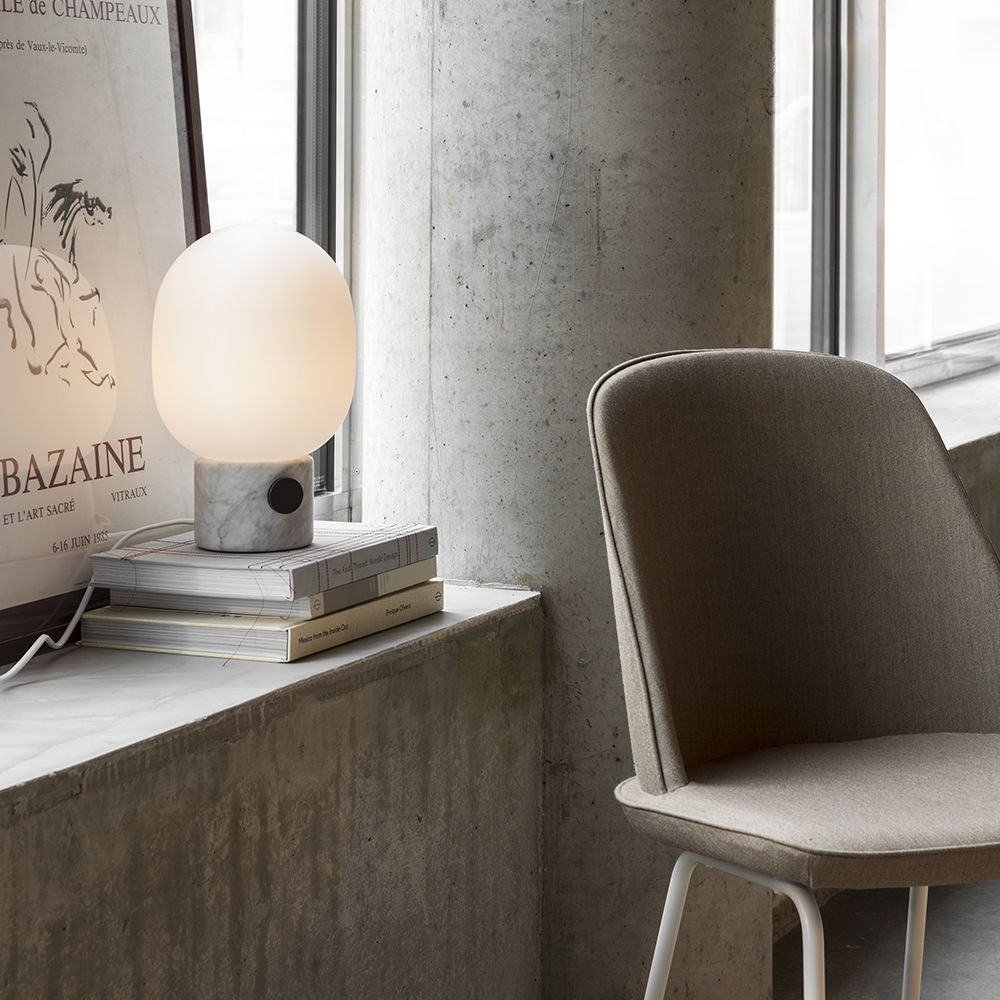 audo copenhagen (menu) | jwda table lamp large | white carrara marble