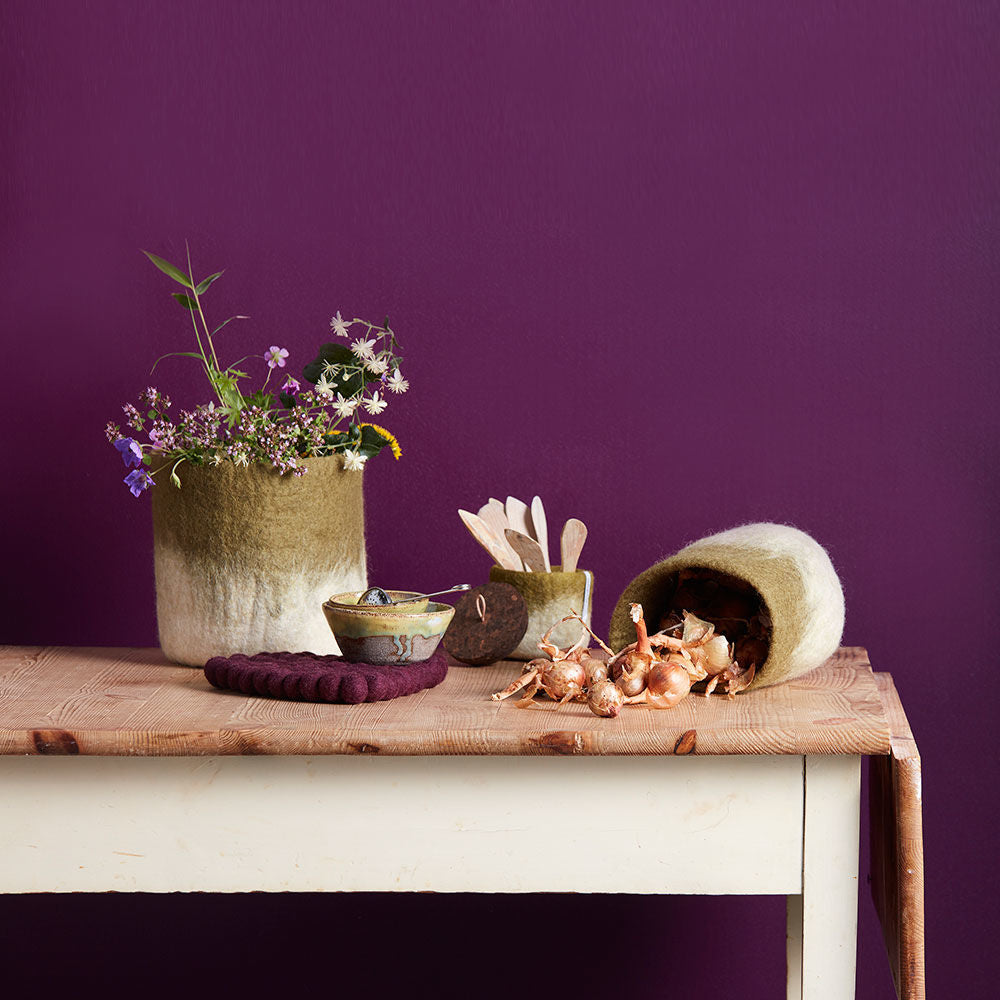 aveva | flower pot 18 | wool cover | olive small - LC