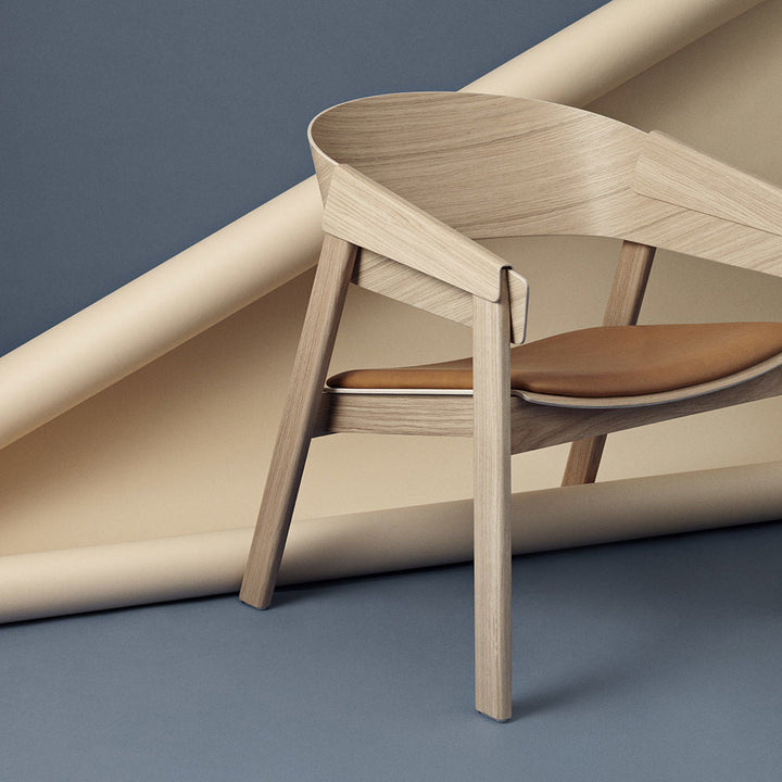 muuto | cover lounge chair | oak + cognac leather