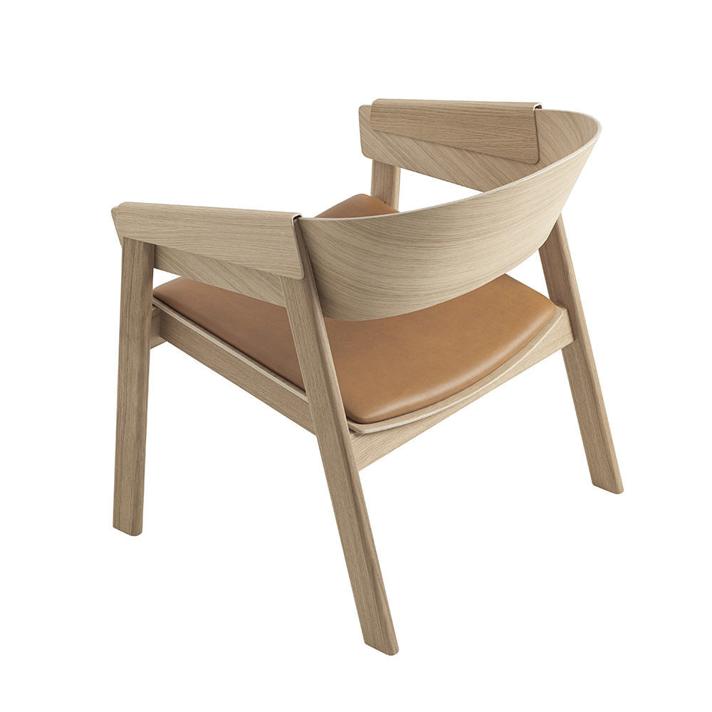 muuto | cover lounge chair | oak + cognac leather