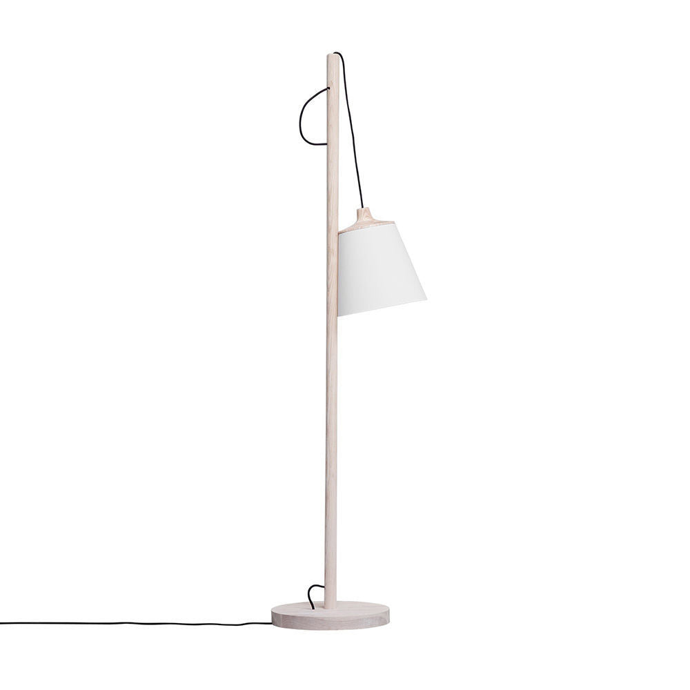 muuto | pull floor lamp with dimmer | oak