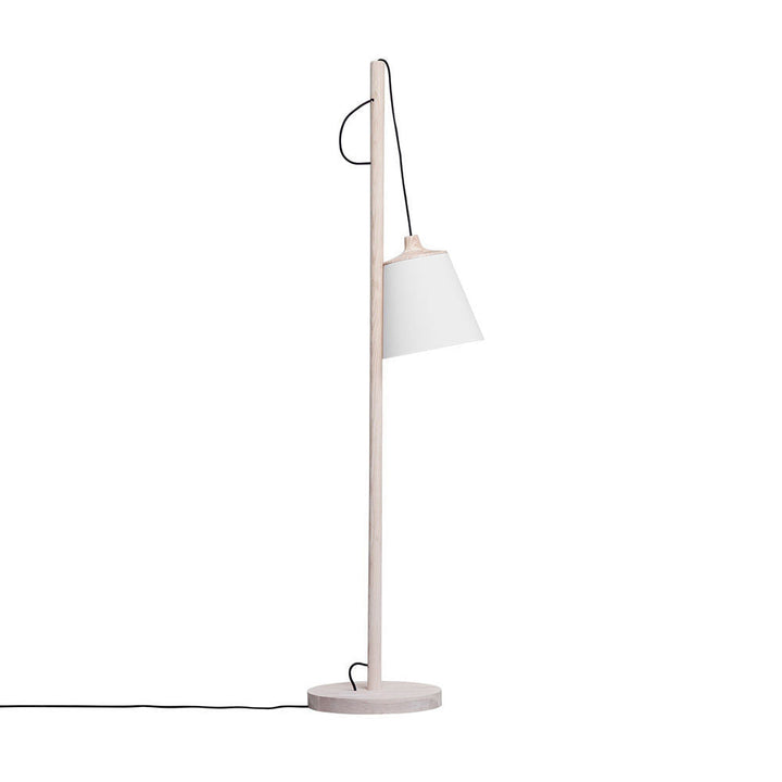 muuto | pull floor lamp with dimmer | oak