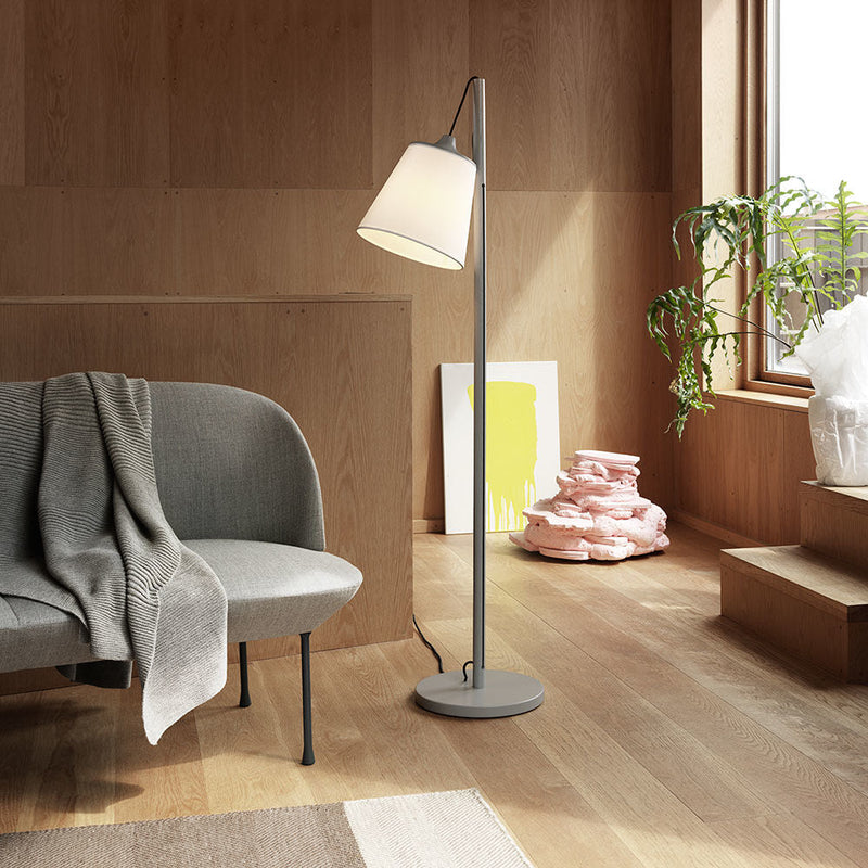 muuto | pull floor lamp with dimmer | grey - DC
