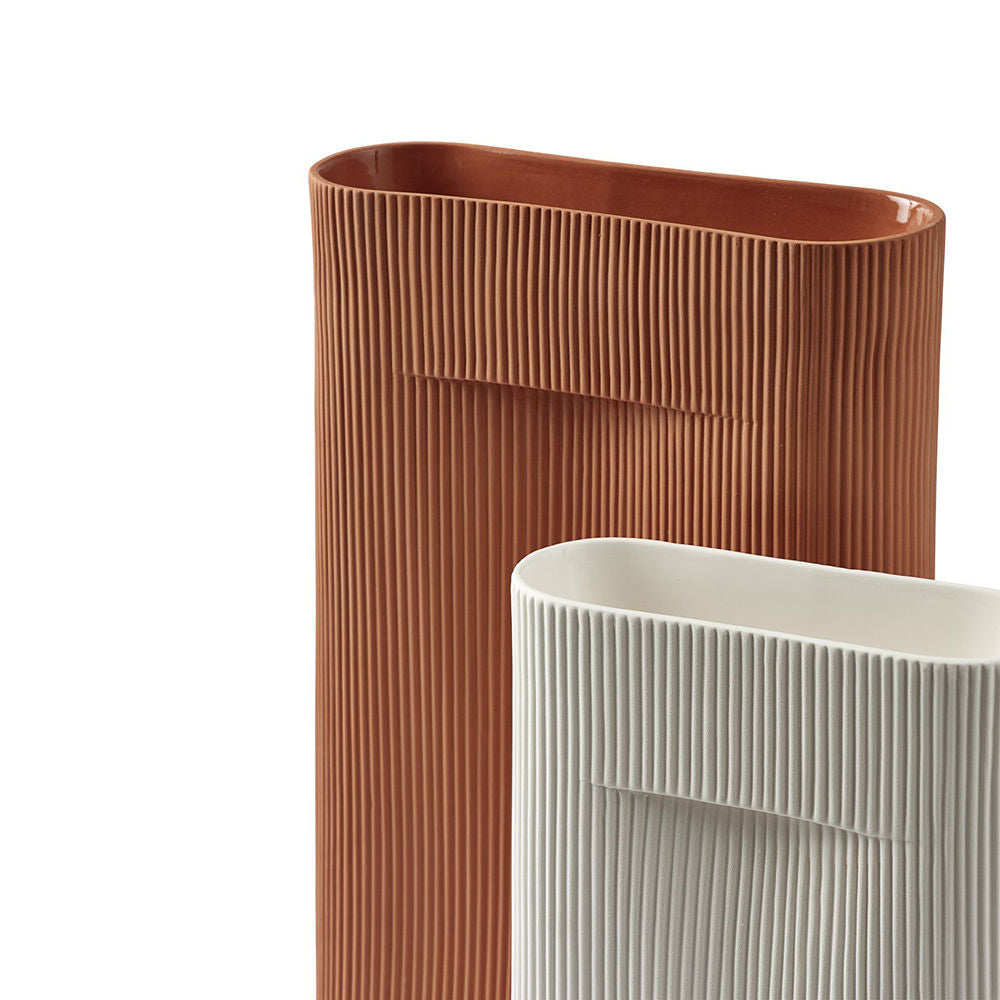 muuto | ridge vase | terracotta 48.5cm ~ DC