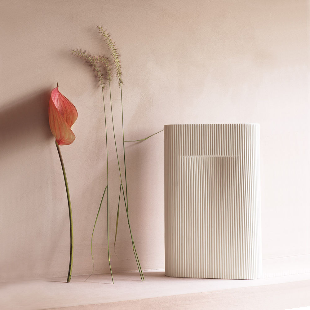 muuto | ridge vase | off white 48.5cm - DC