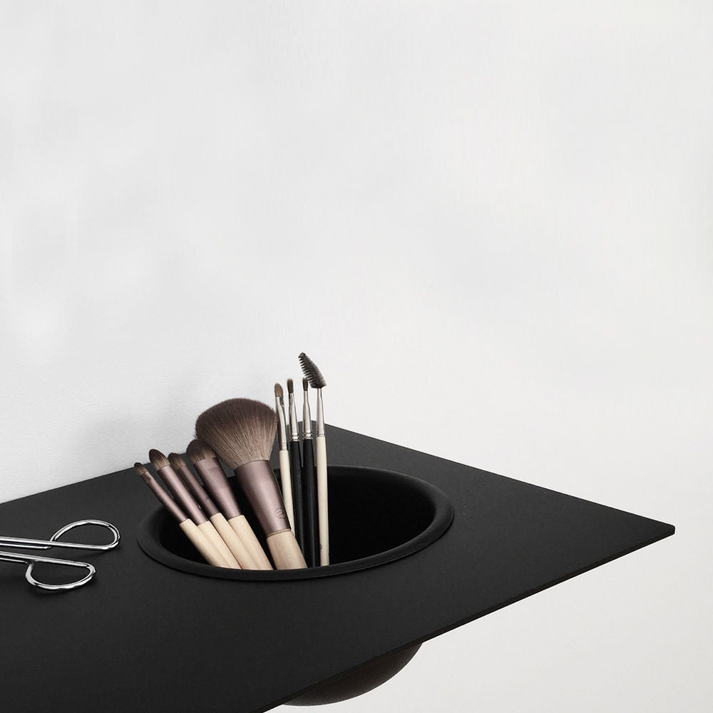 nichba | shelve01 | black left with bowl - LC