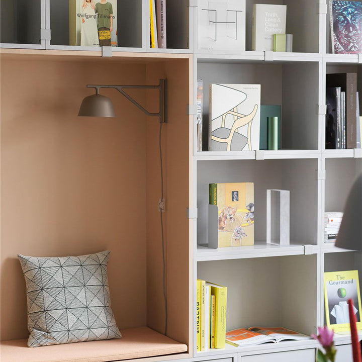 muuto | ambit wall lamp | taupe ~ DC