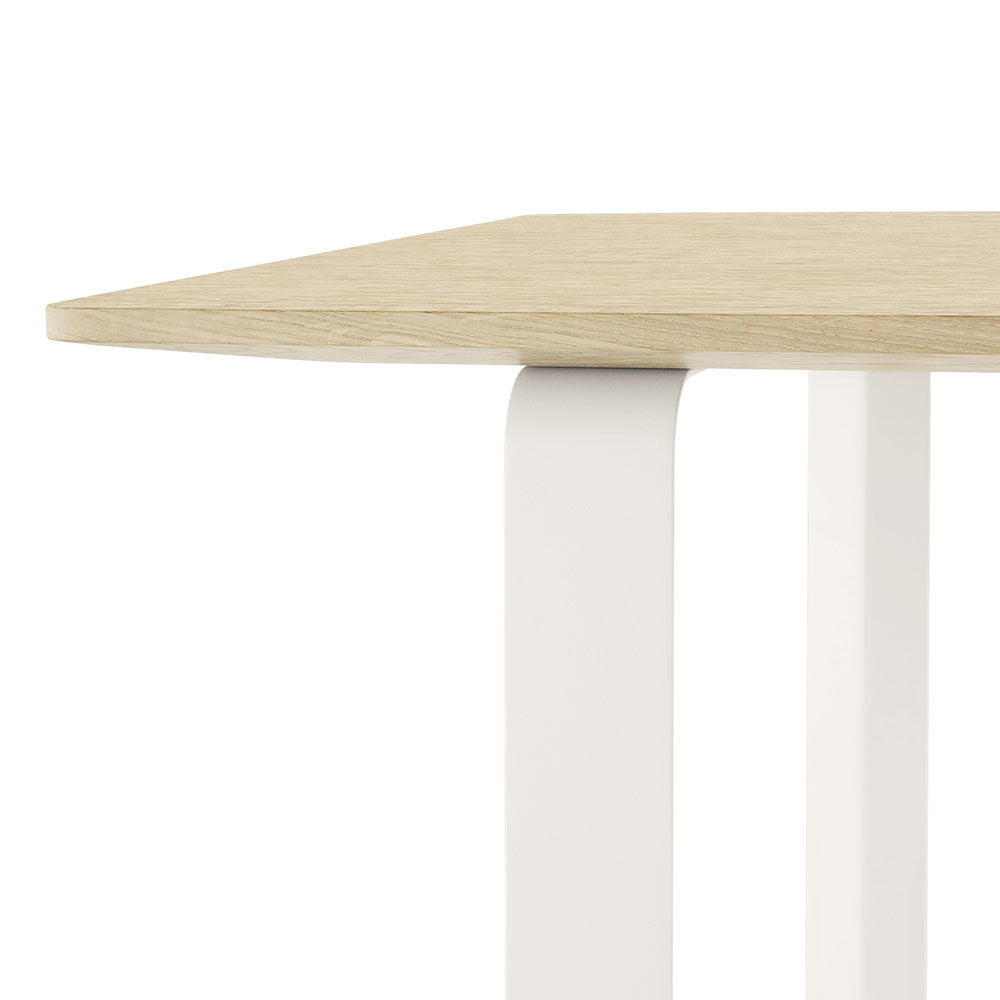 muuto | 70/70 table | solid oak + white base 170x85cm