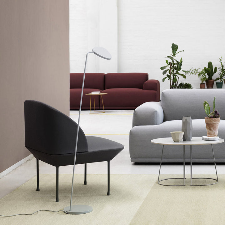 muuto | airy coffee table | grey small ~ DC