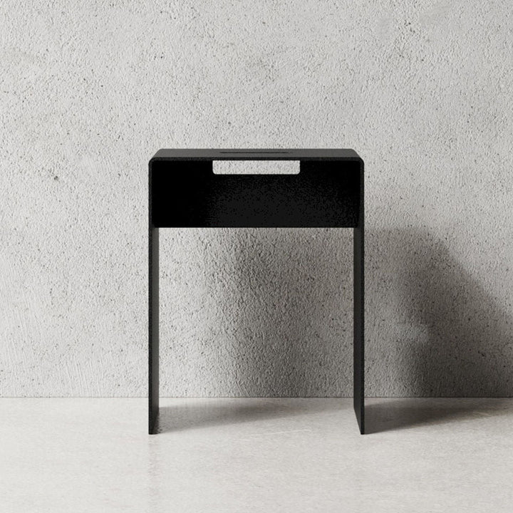 nichba | stool | black - LC
