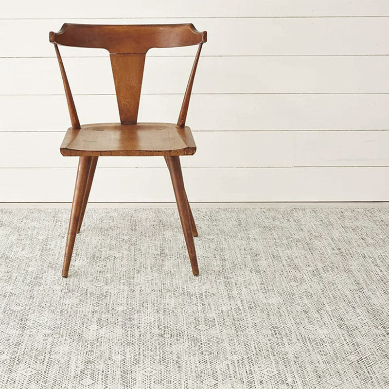 chilewich | woven floormat 244x305cm (96x120") | mosaic white + black