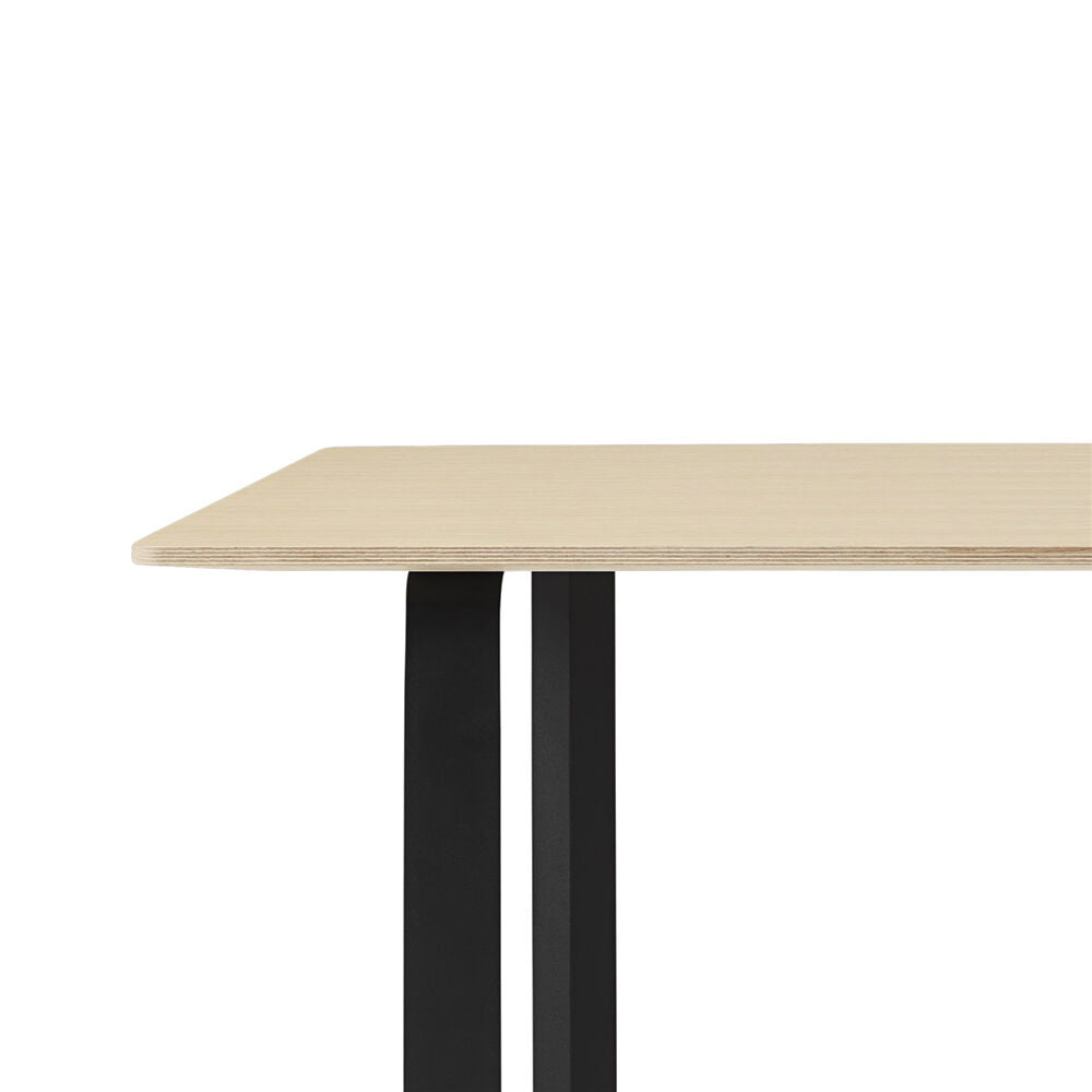 muuto | 70/70 table | solid oak + black base 170x85cm