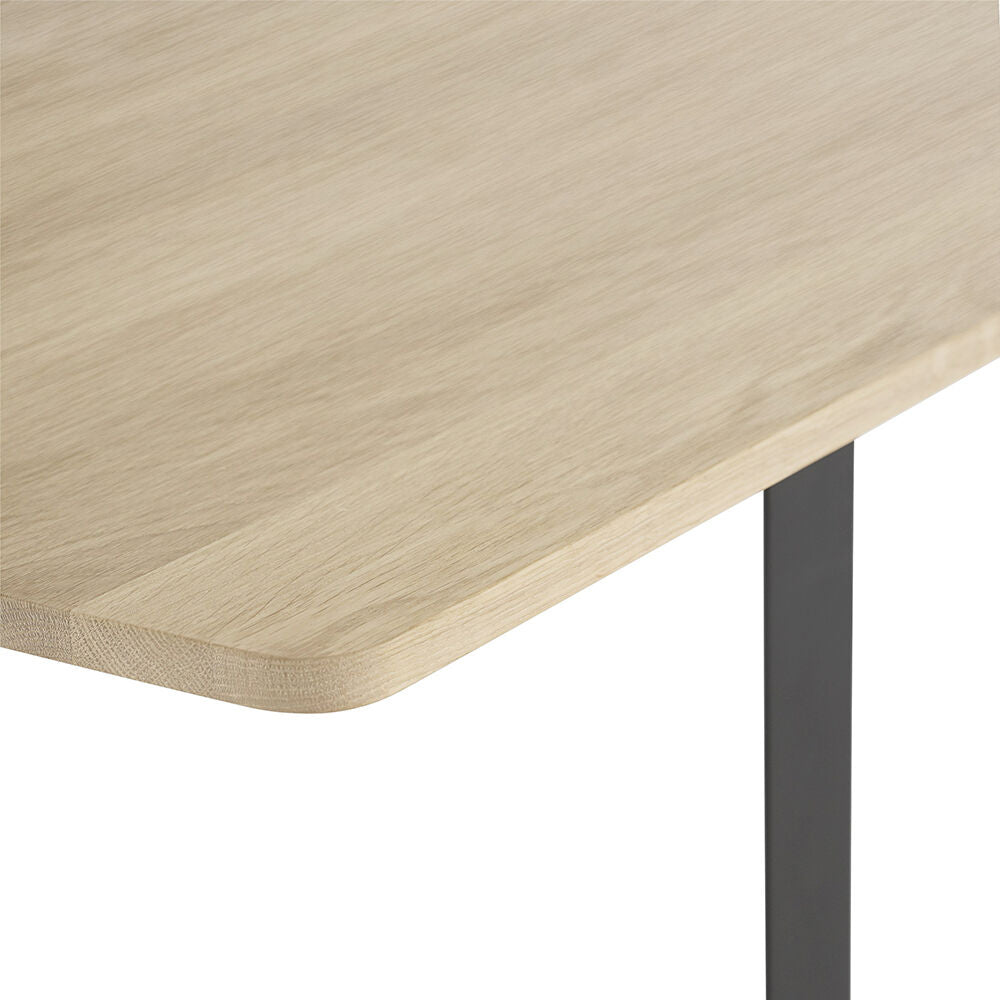 muuto | 70/70 table | solid oak + black base 170x85cm