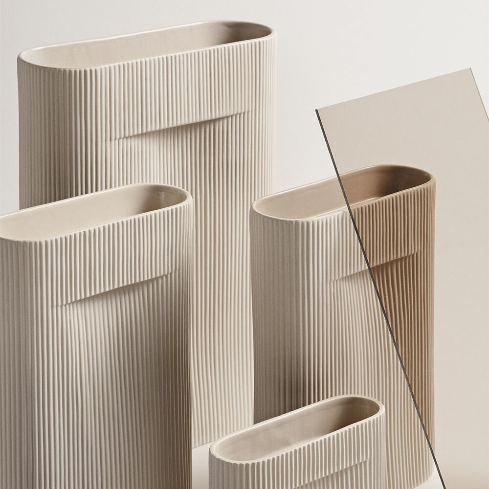 muuto | ridge vase | beige 48.5cm - DC