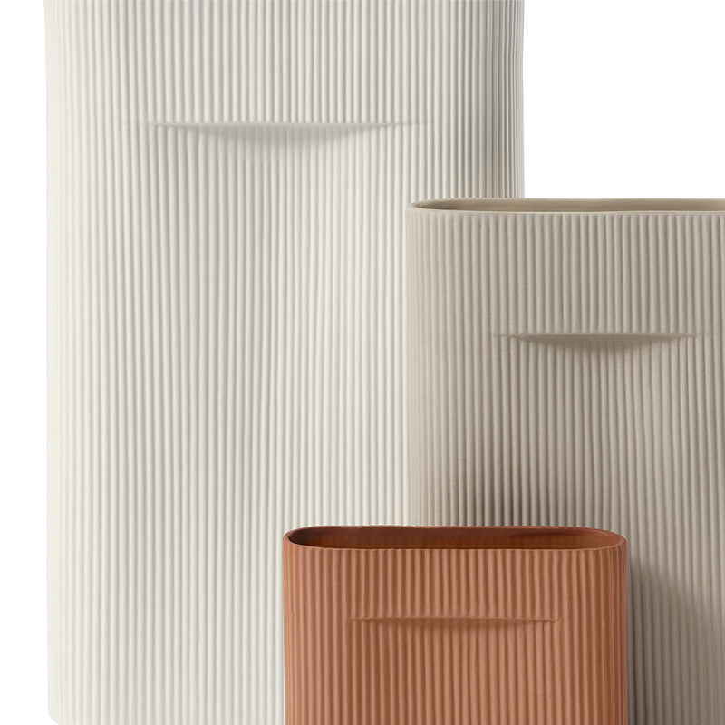 muuto | ridge vase | beige 35cm