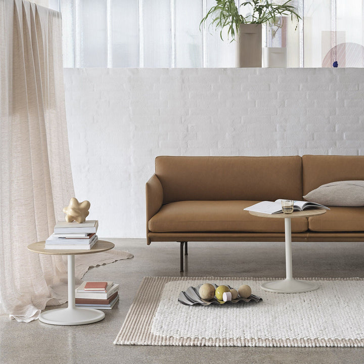 muuto | outline sofa 3 seater | refine leather cognac
