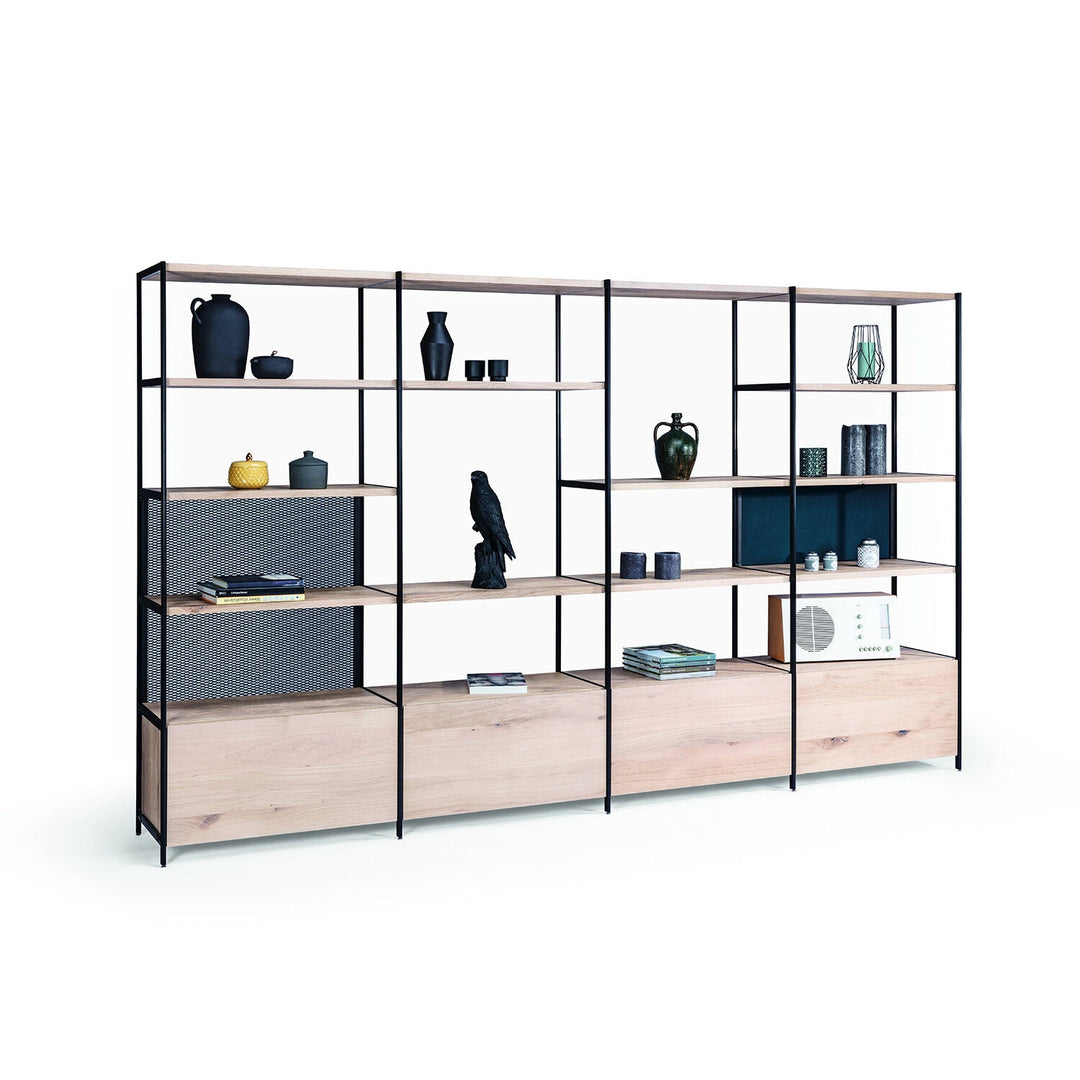 janua | bc 06 room 68 shelving system | 4x5 grid oak + black