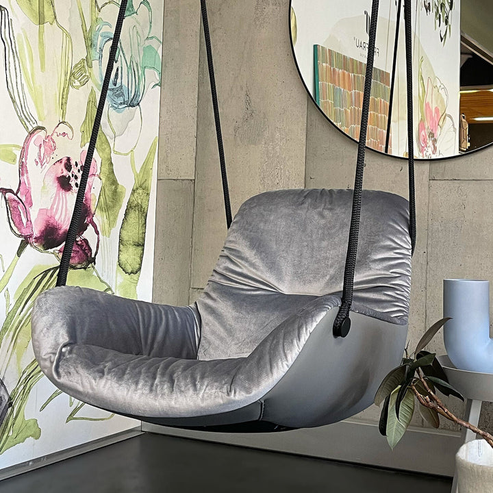 freifrau | leya lounge swing seat | avalon 0043 + sahara plaza leather