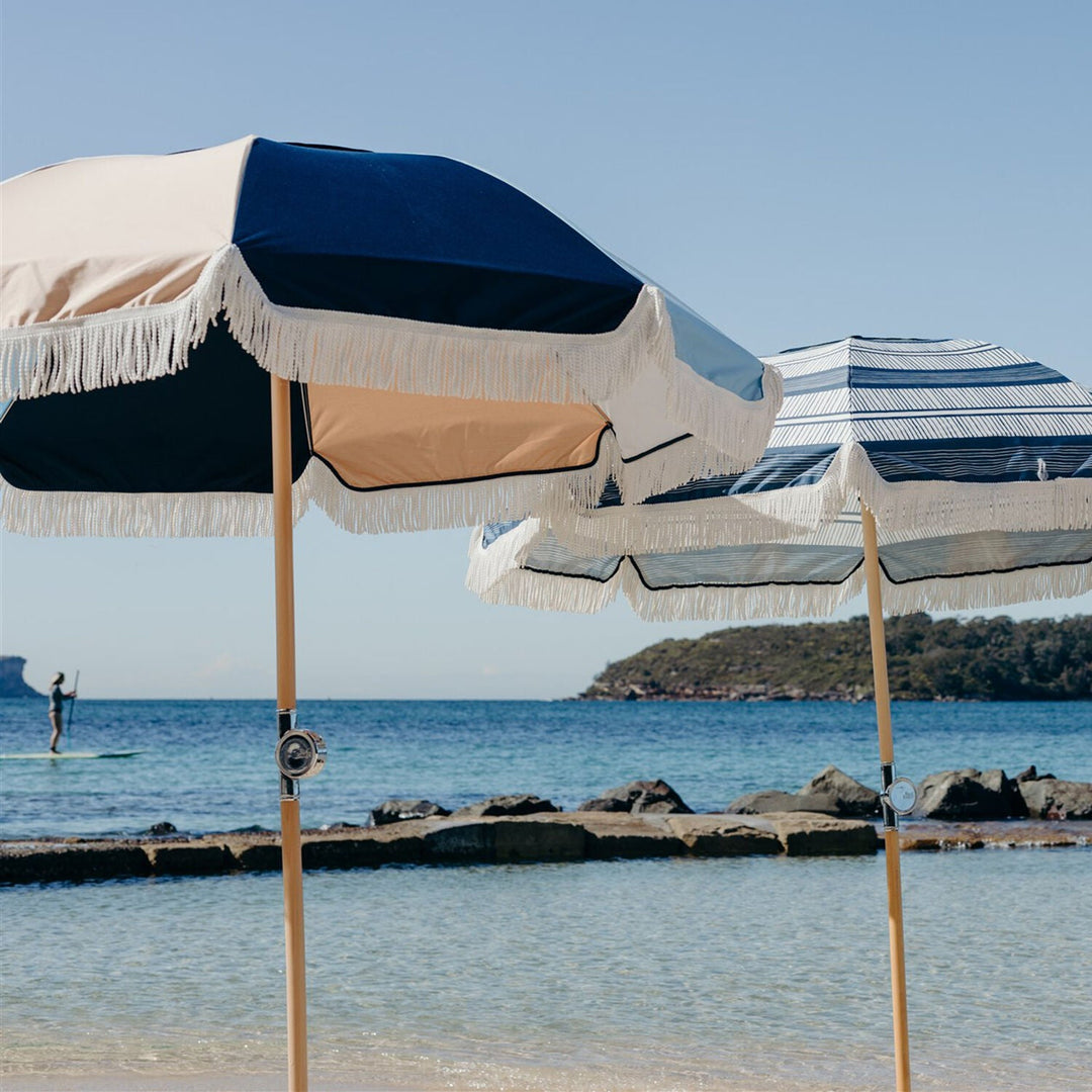 basil bangs | premium beach umbrella | aquatic - LC