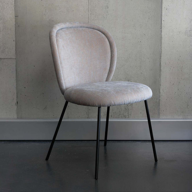 freifrau | ona side chair | steel frame black | maple 732