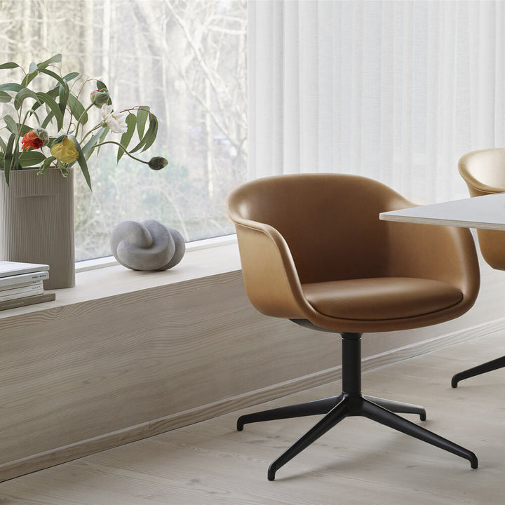 muuto | ridge vase | beige 35cm - DC