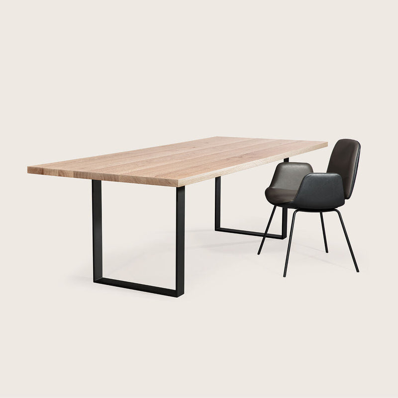 janua | sc 58 dining table | white oak + black legs 300x110cm