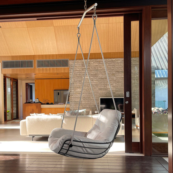 freifrau | leyasol outdoor lounge swing seat | lopi ash + black frame