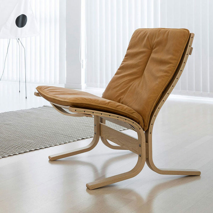 lk hjelle | siesta fiora 307 chair | low back | oak + rustical tan leather