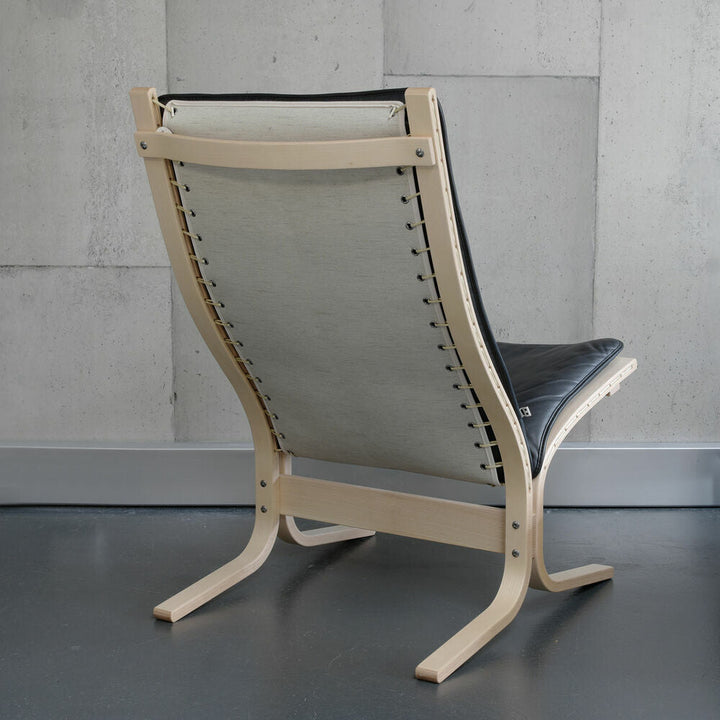 lk hjelle | siesta fiora 305 chair | high back | oak + hemsen HA19 leather