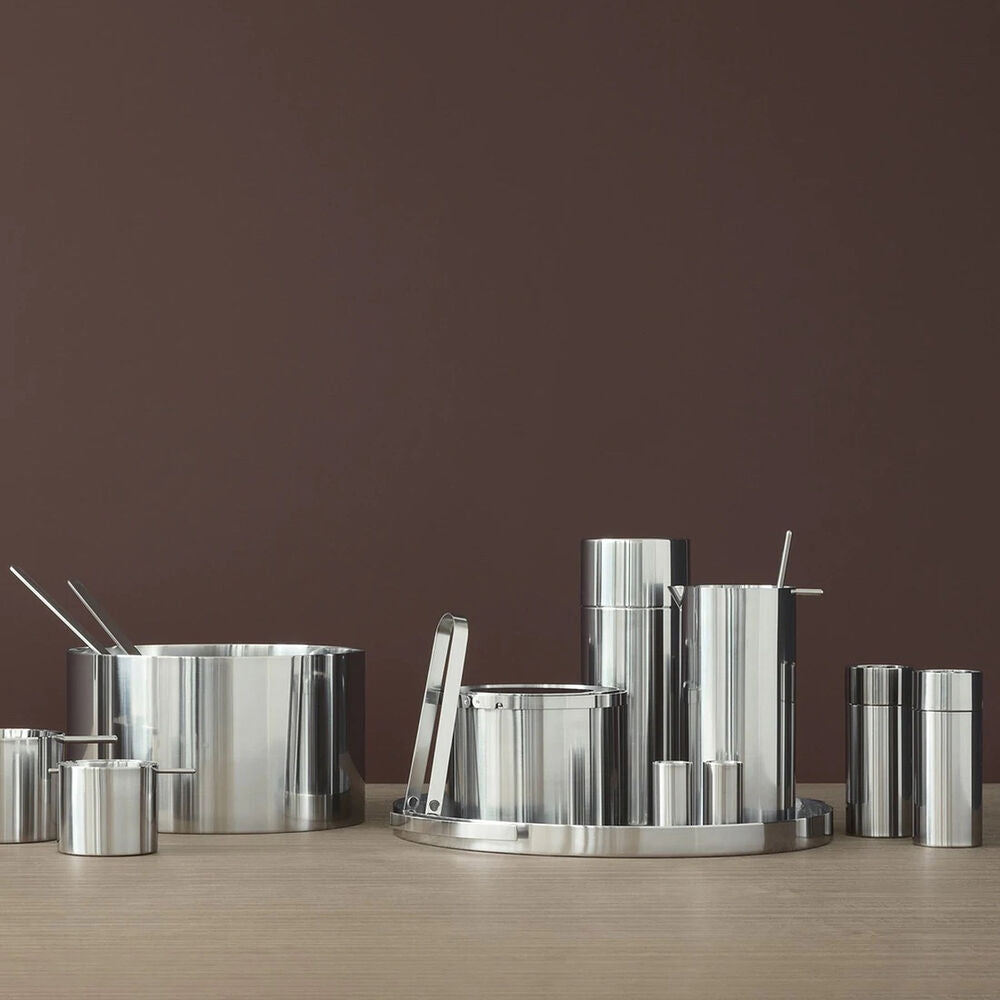 stelton | arne jacobsen cylinda line | pepper mill