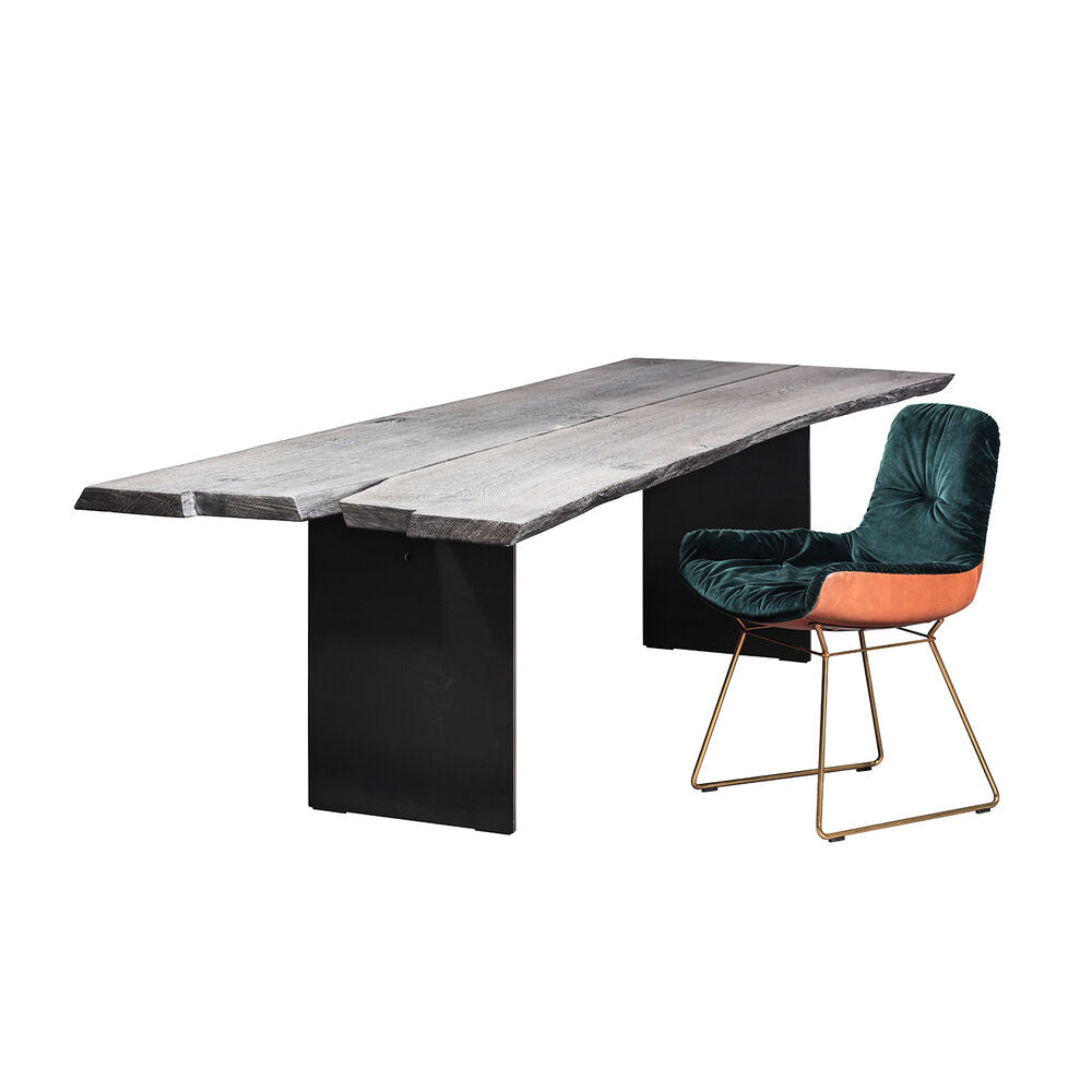 janua | sk 08 butterfly table | charburned oak silver shade + black base 260x100cm