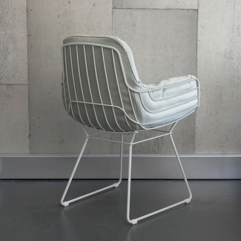 freifrau | leyasol outdoor armchair high | wire frame | lopi beldi + grey white