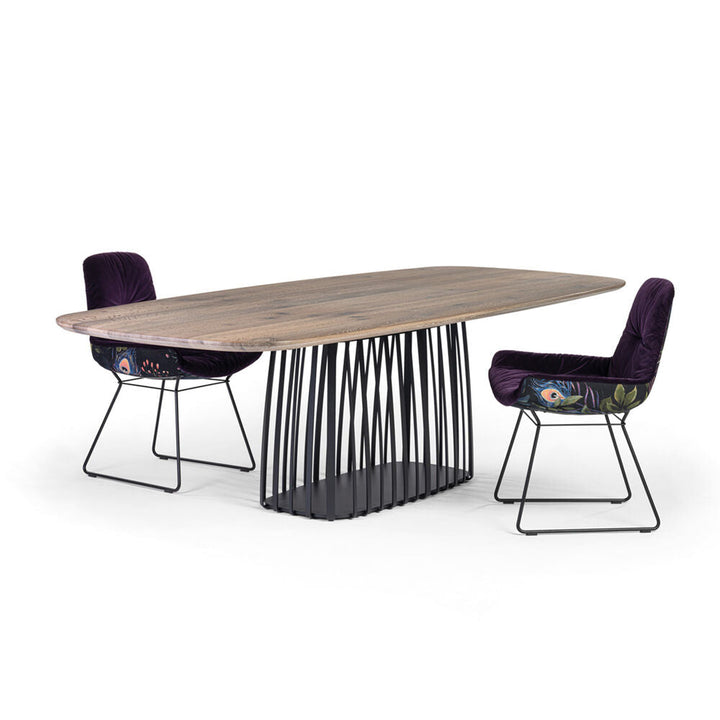 janua | bc 07 basket table boat shape | smoked oak + black base 220x110cm