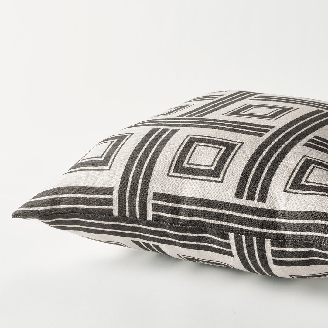 greg natale | astoria weave cushion | black ~ DC